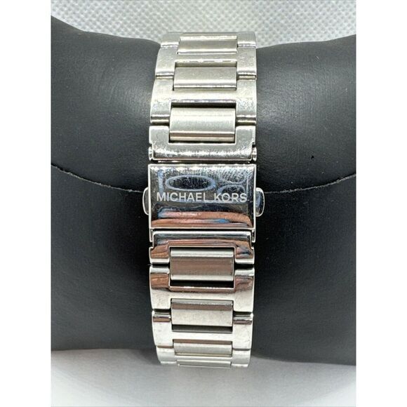 Michael Kors Skylar MK5866 Women Stainless Steel Analog Dial Quartz Watch JNA862 - Picture 4 of 11